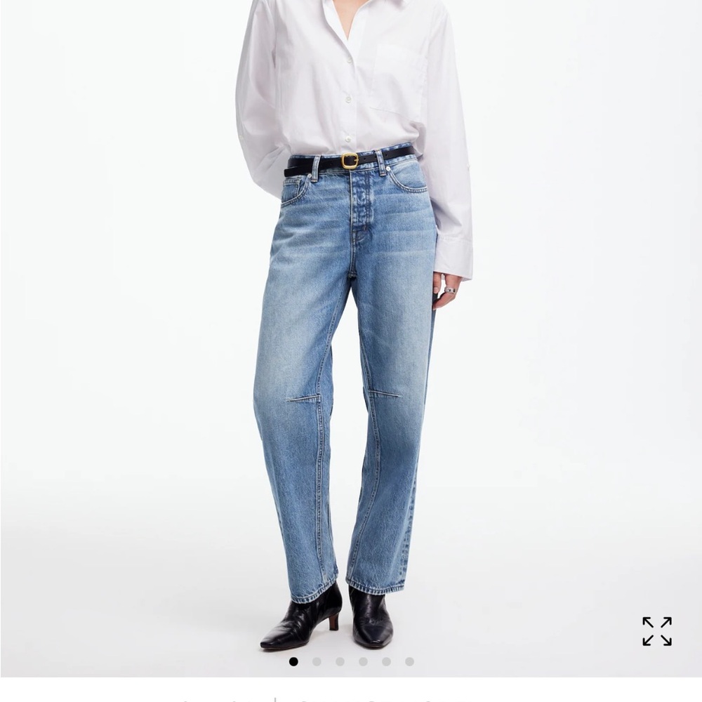 Madewell Darted Barrel Leg Jeans
